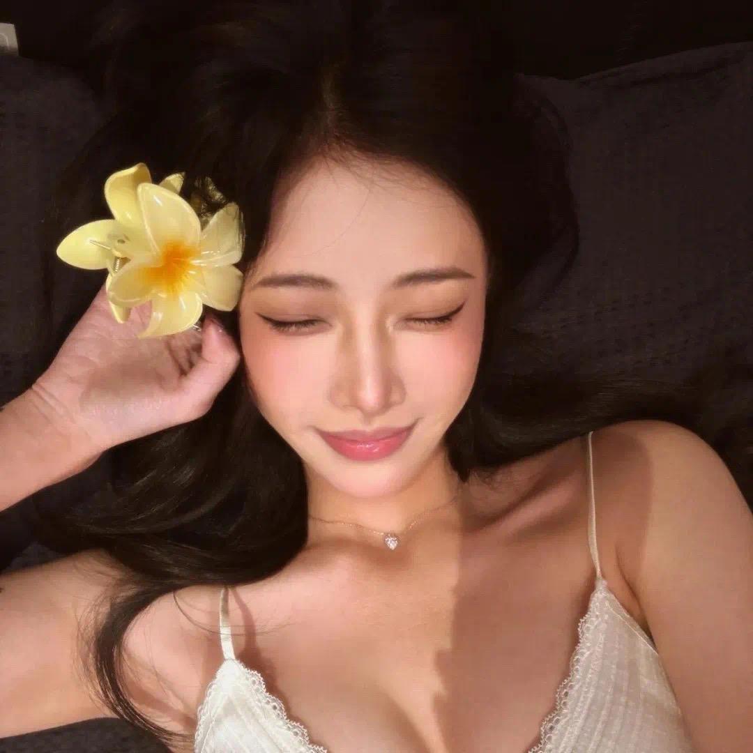 ROSE_eeee
