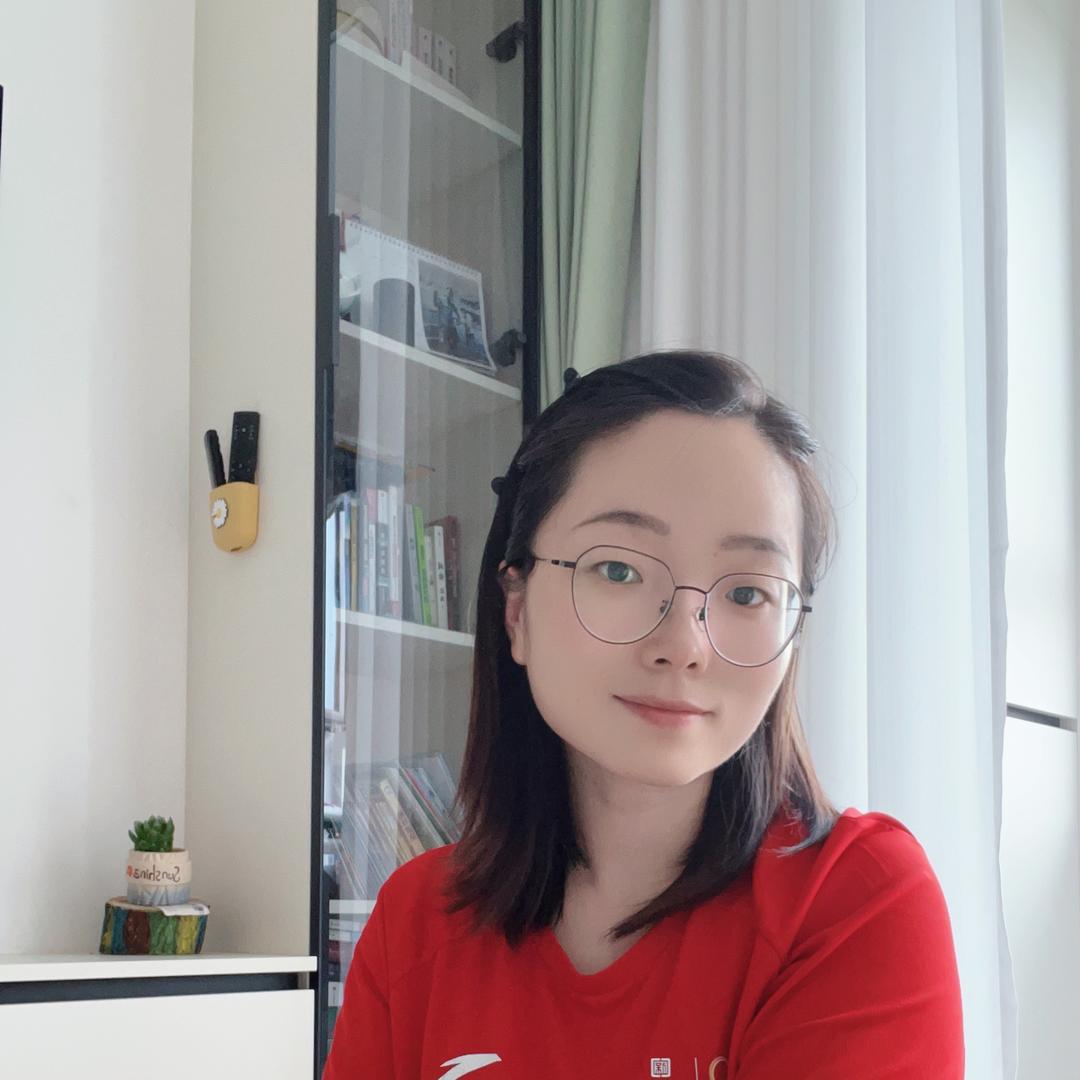 董小律