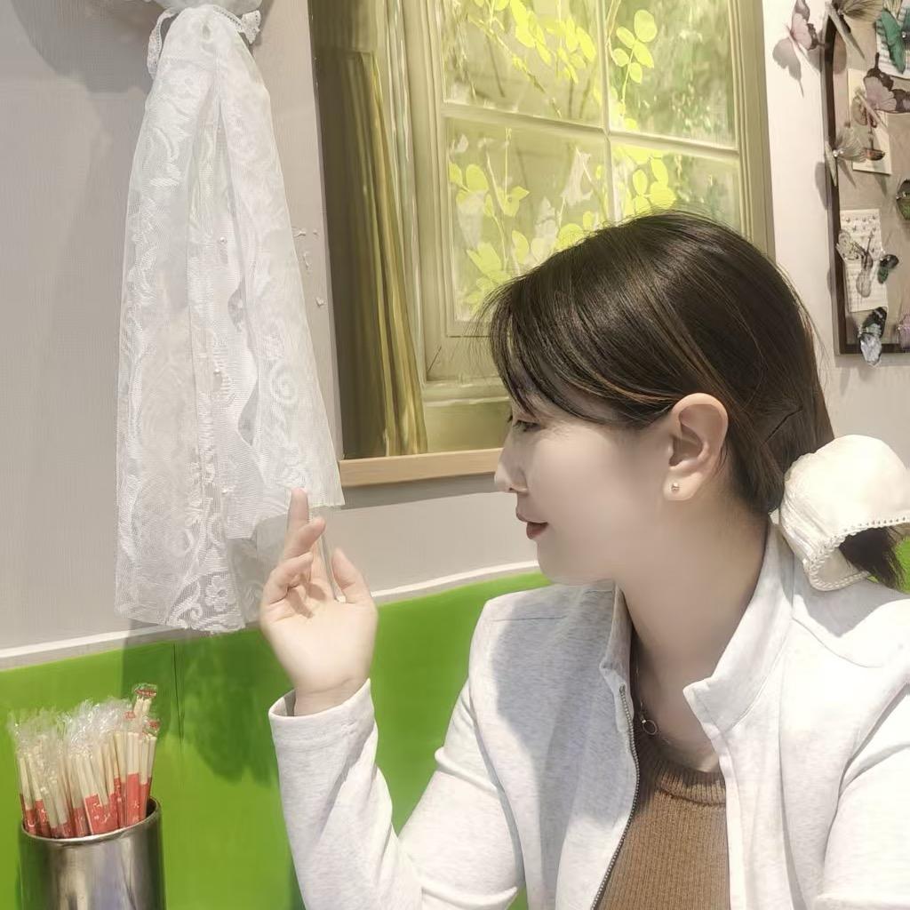 柚子半夏 ᥫᩣ