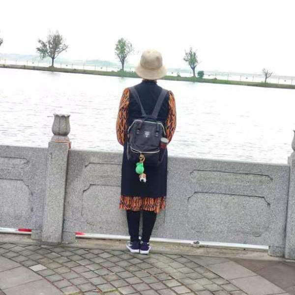 芳芳