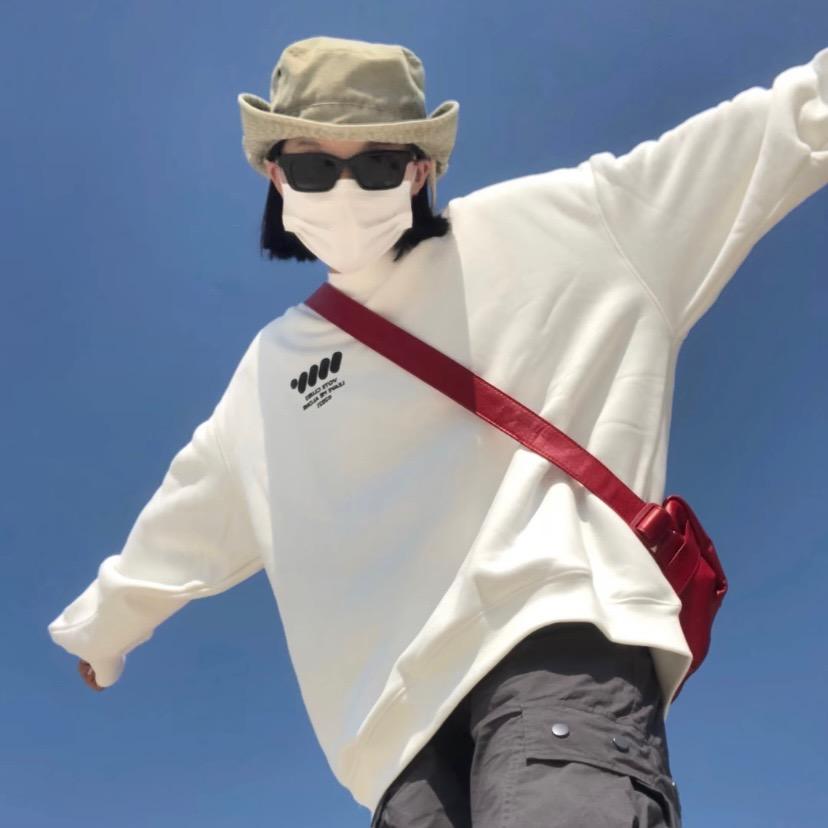 叶喃.