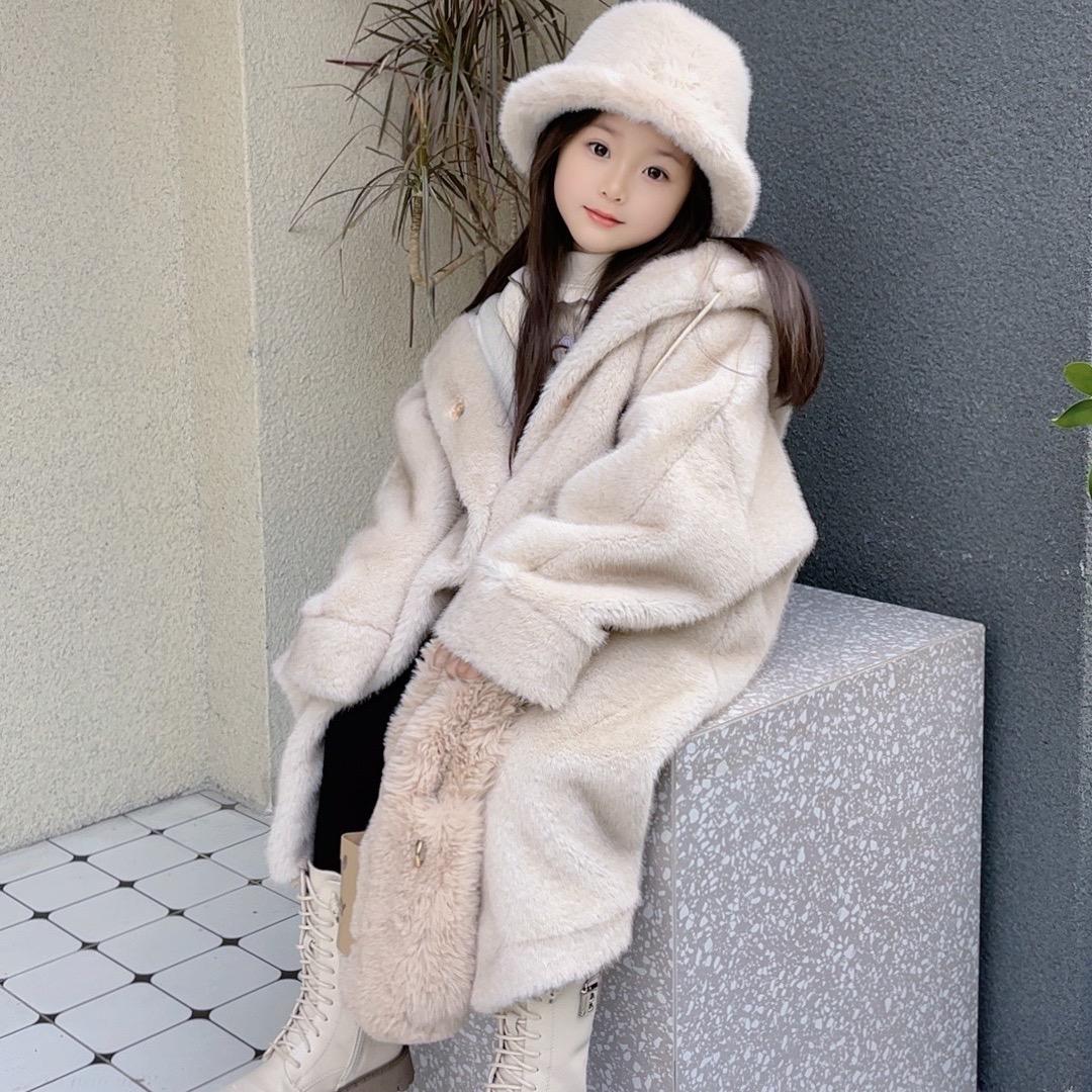 霞霞的妞妞宝贝叫恩惜