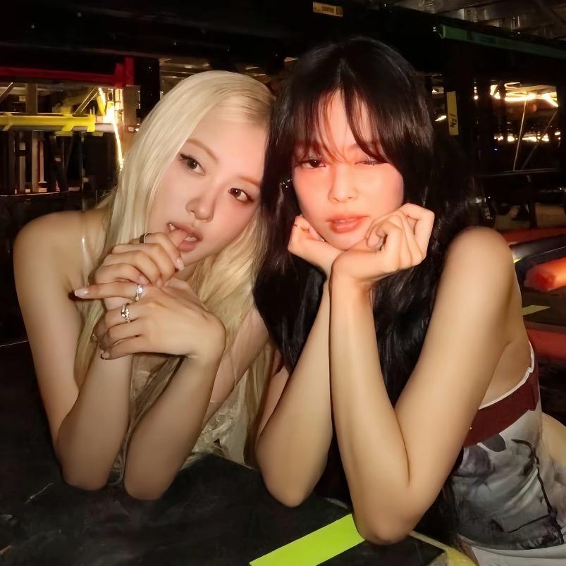 chaennie.