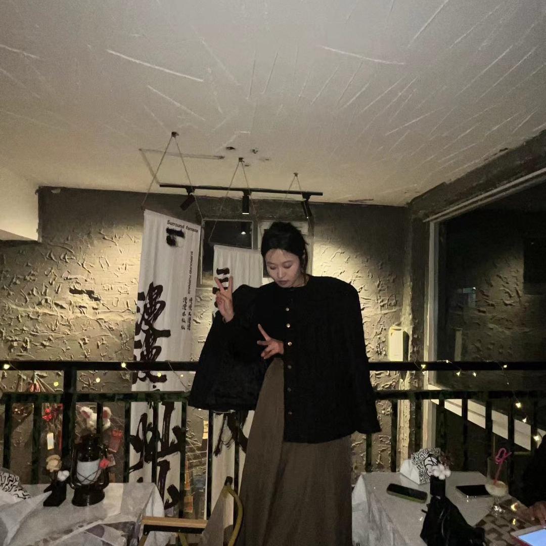 飒在这里.