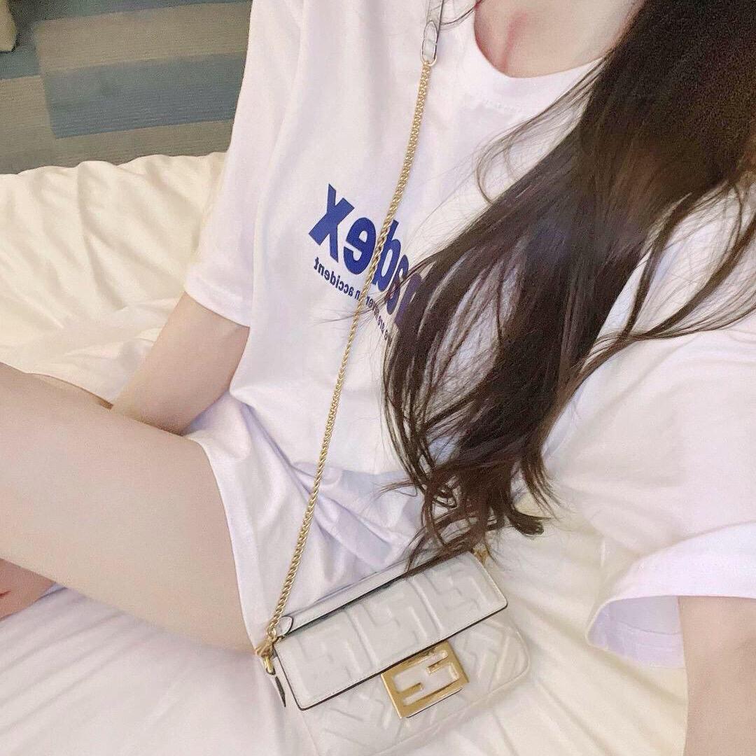 小妖精🧚‍♀️