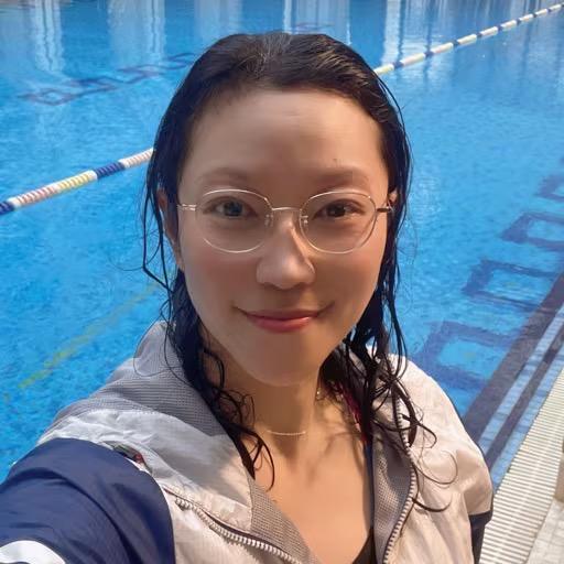 懂游泳的老偶