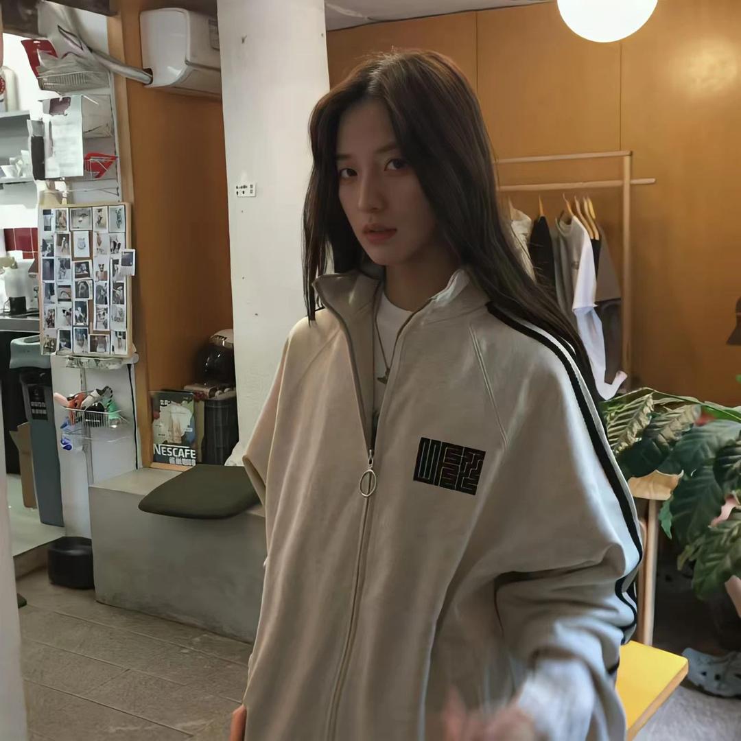 张佩妮妮妮
