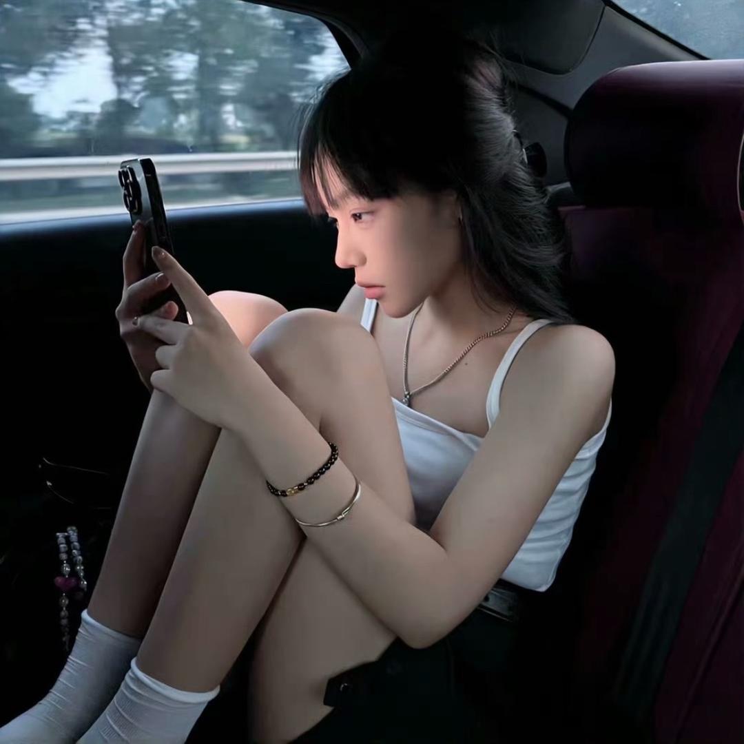 ㅤ  ᅠᅠ ㅤㅤ