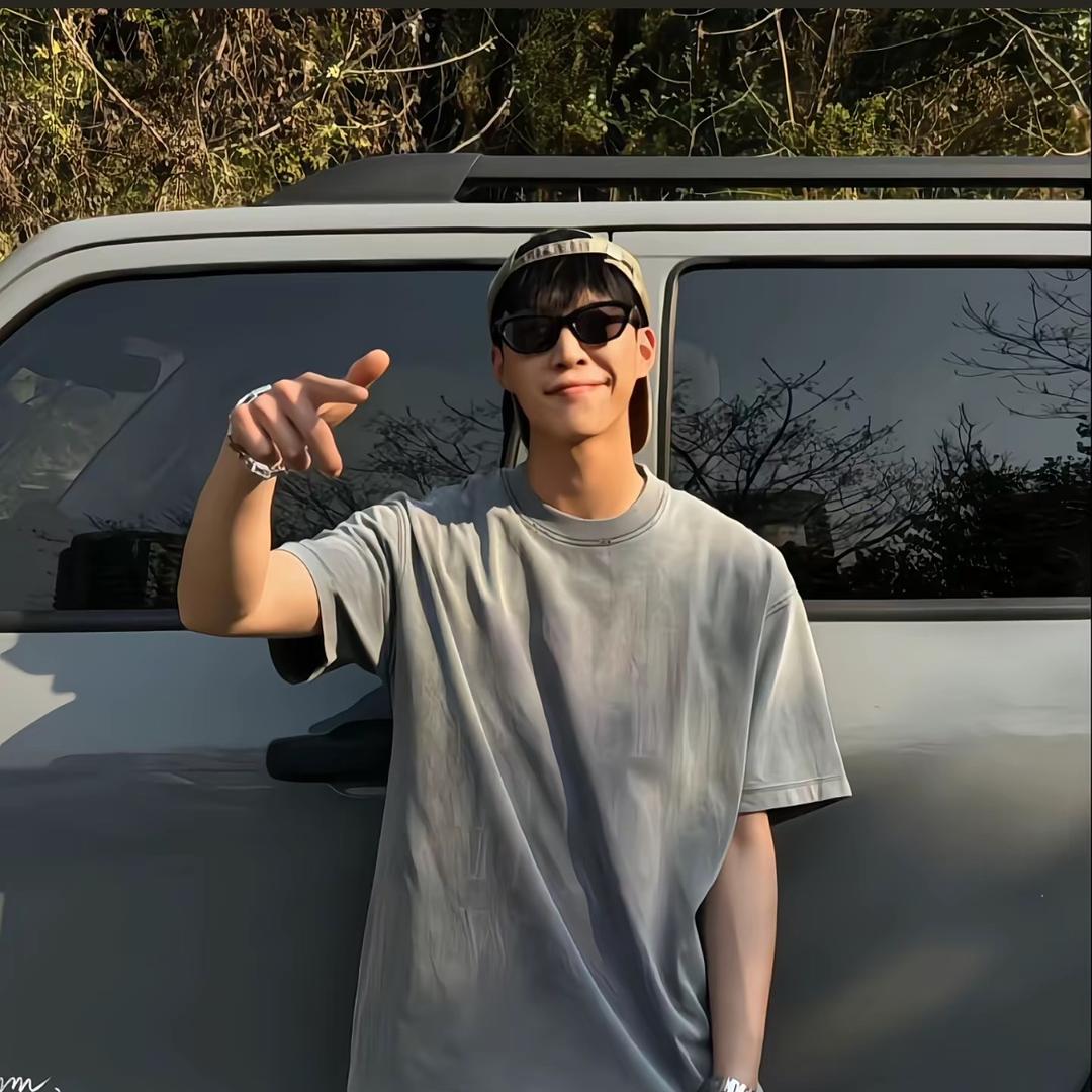 木知风意.