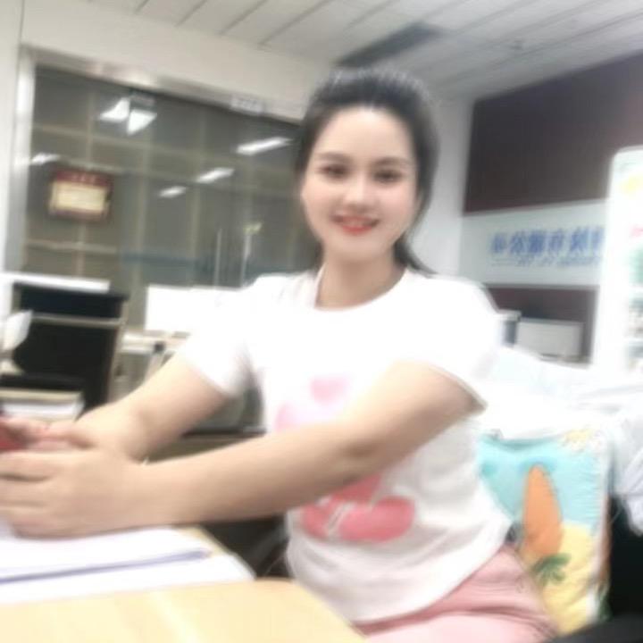 蓝蓝@懒懒