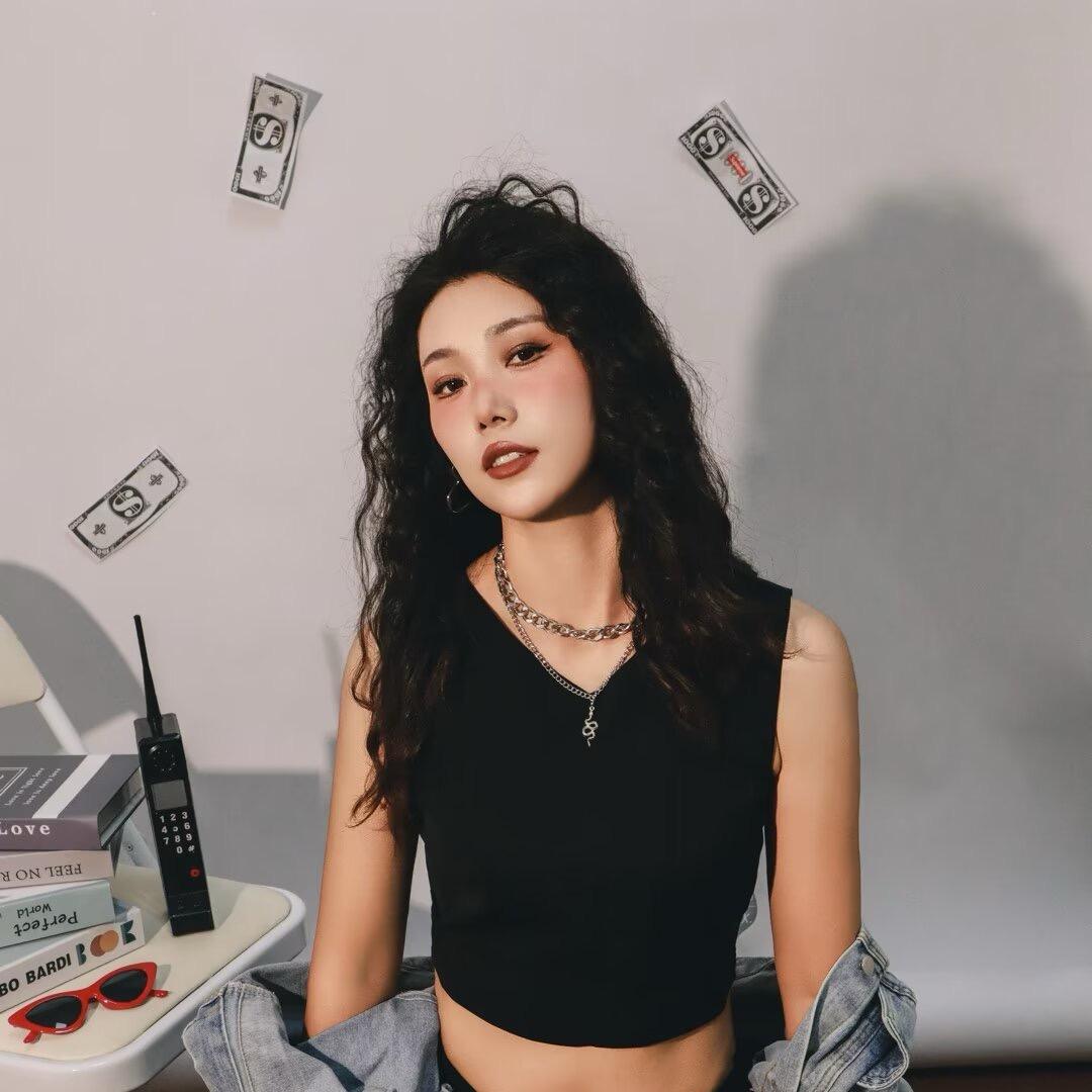 我们轻奢女装
