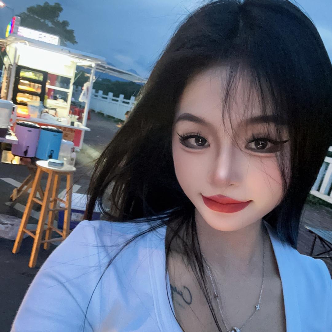 娜女人真可耐.🫦