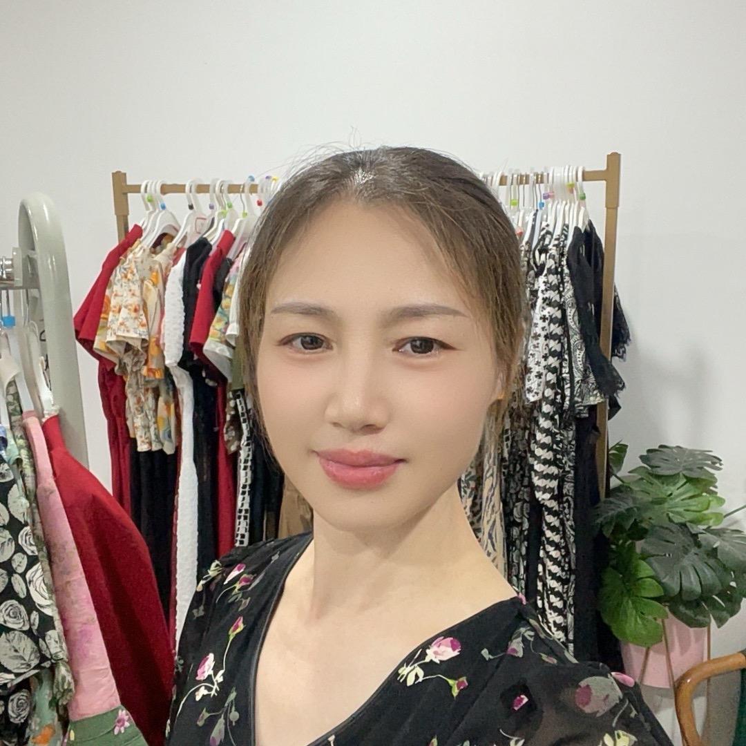 士力女装工厂