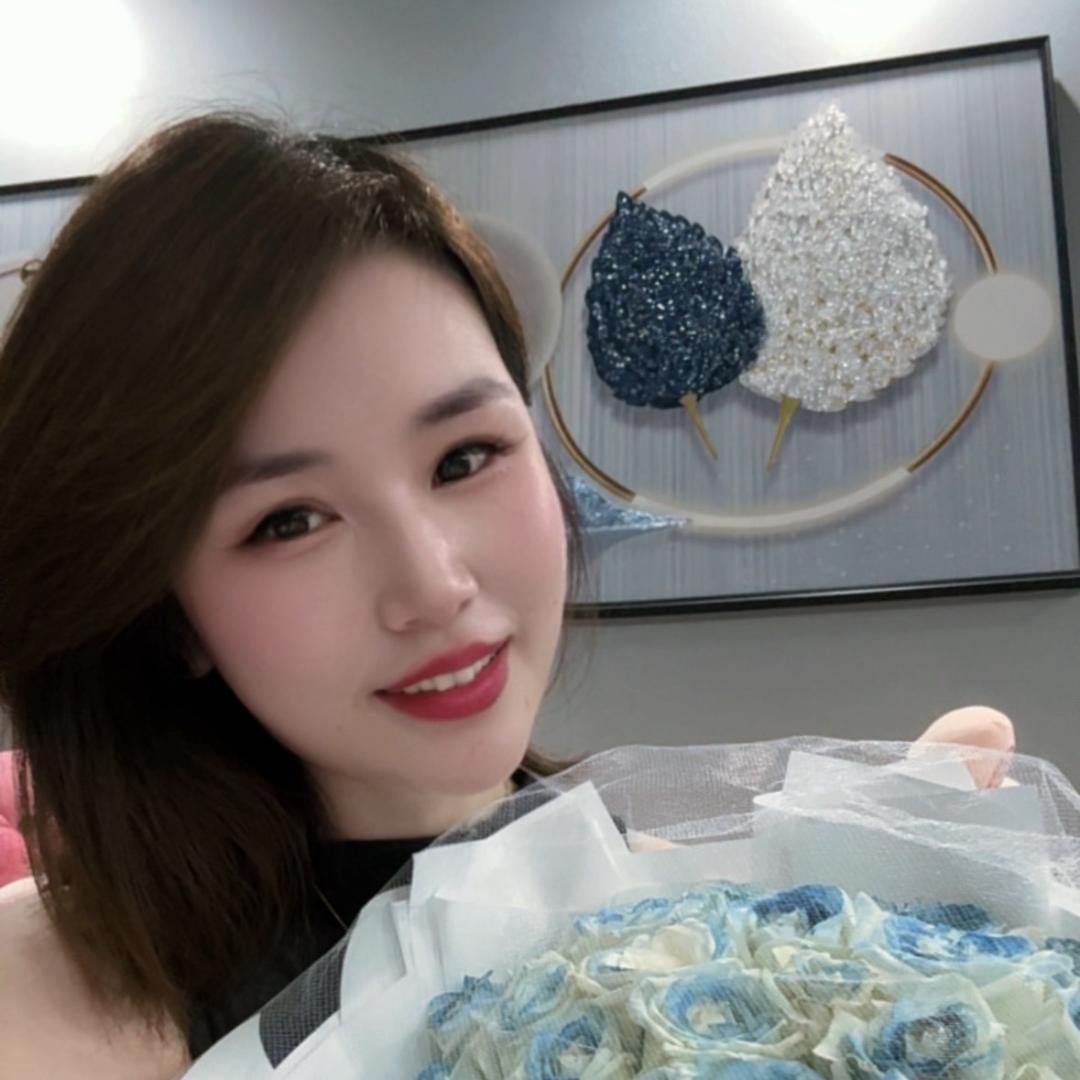 💋🐰兔子爱吃肉肉