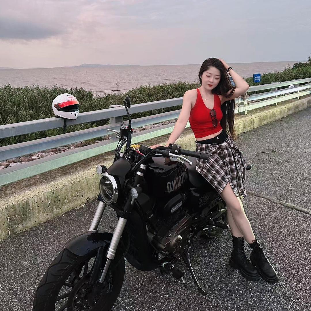 欧范宝藏铺女装
