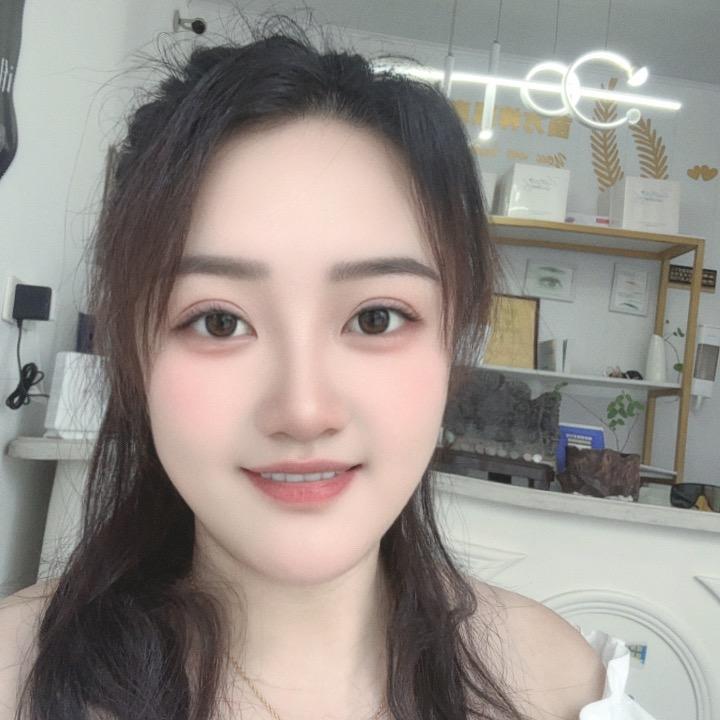 苗方梓颜 南京仙女眉形设计