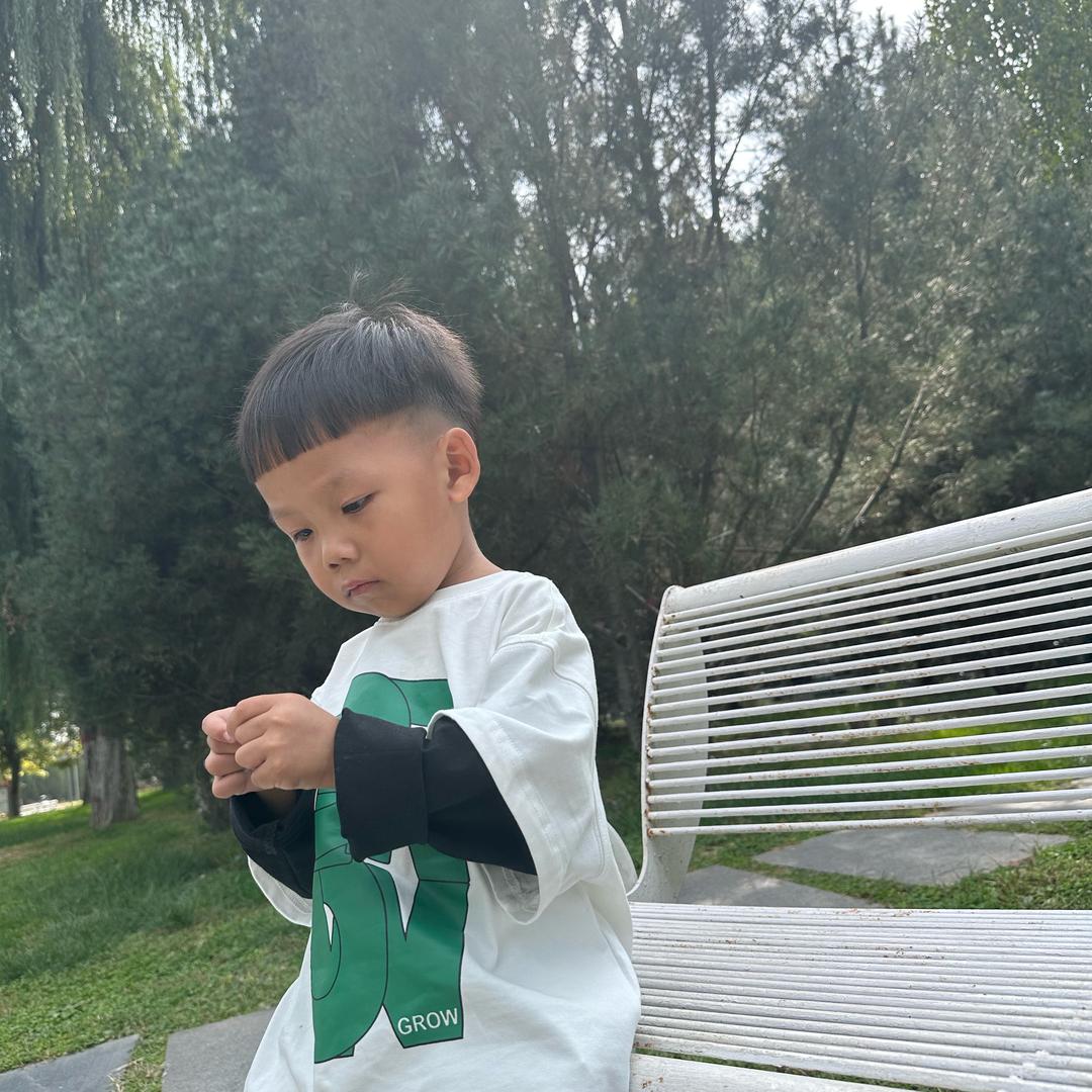 小房睡不醒.