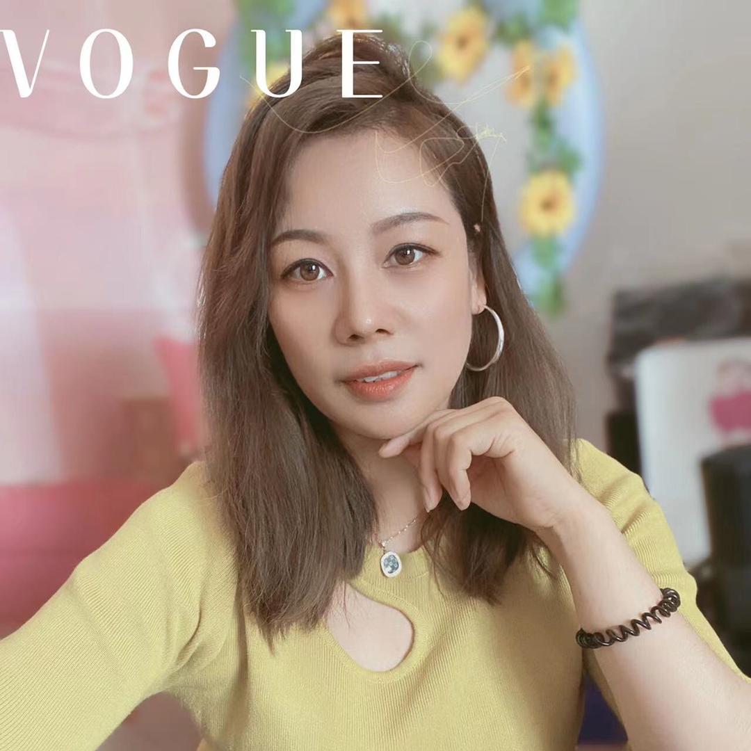 周莉(朱小朱)