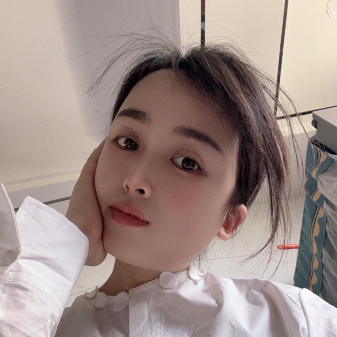滢滢
