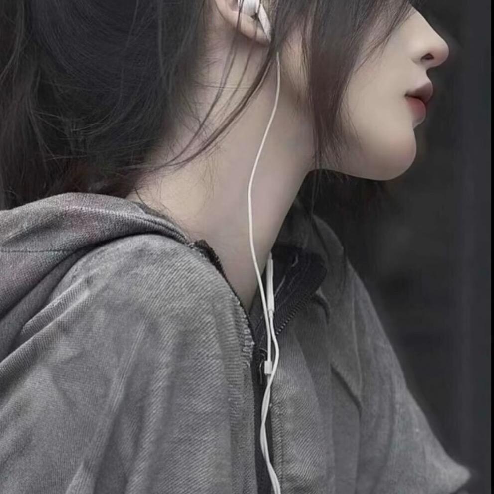 sir不是siri