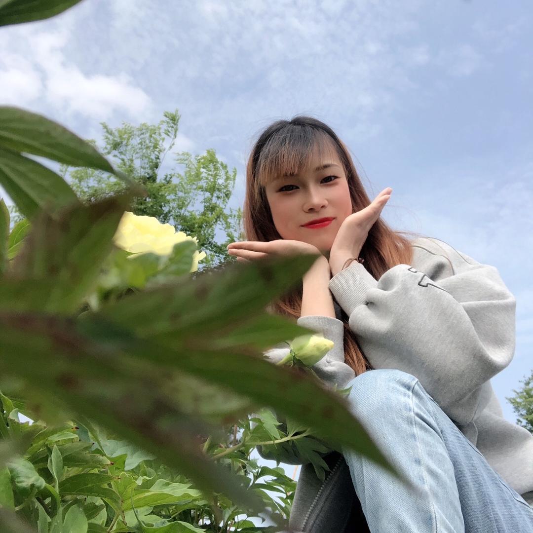 爱笑的锦儿吖