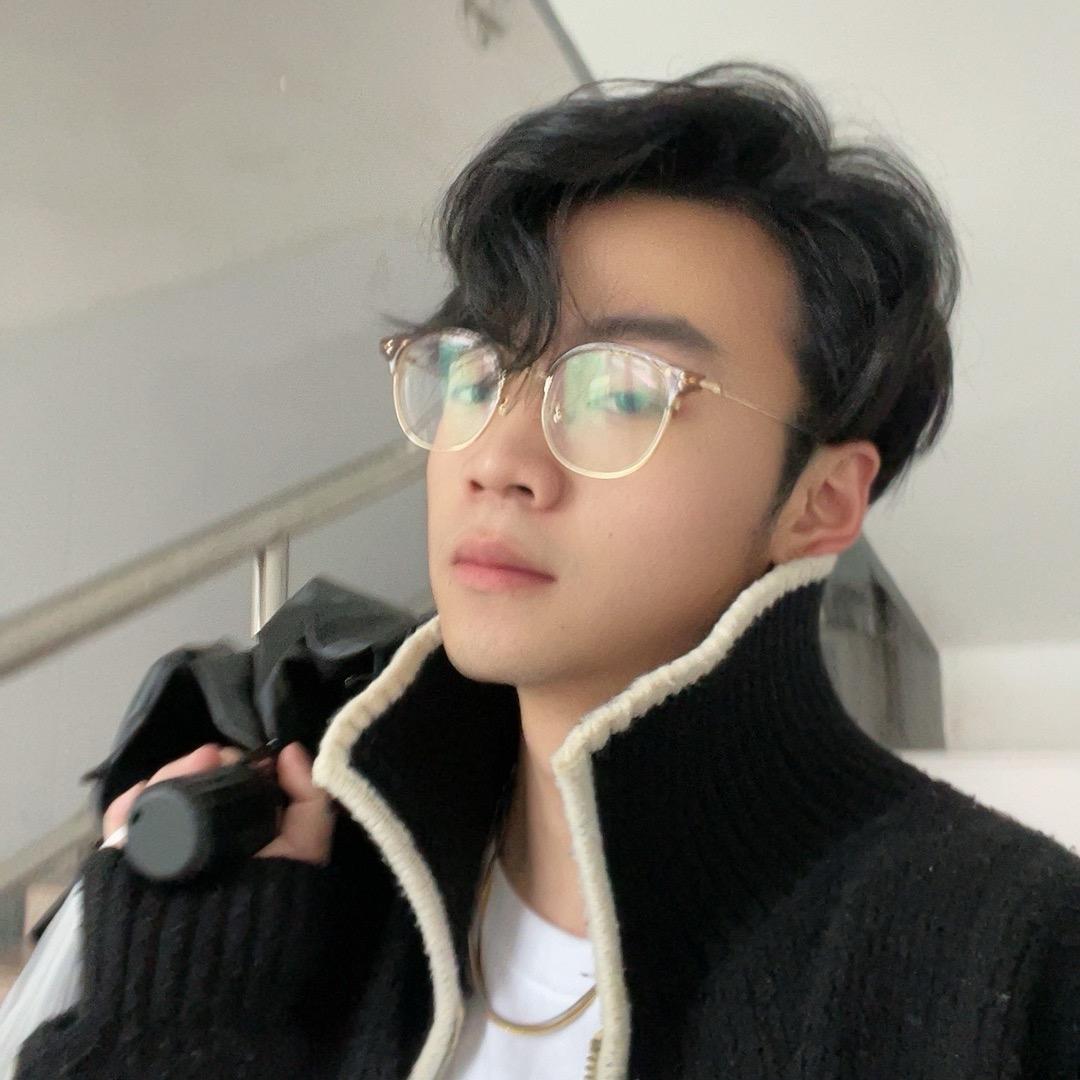 陈冰，