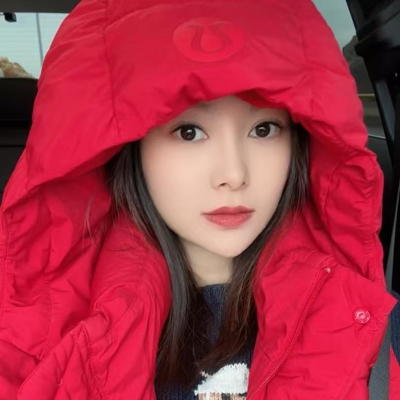 娅娅超爱吃🥰