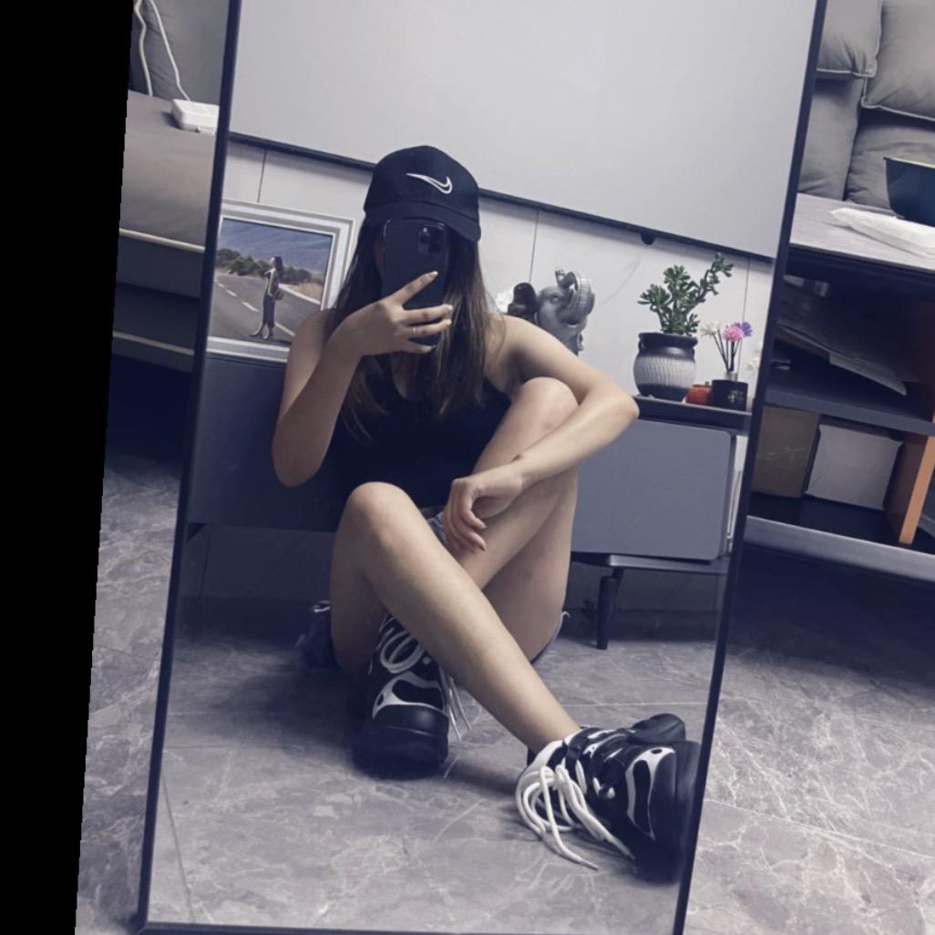 樱桃味的风吖🍒