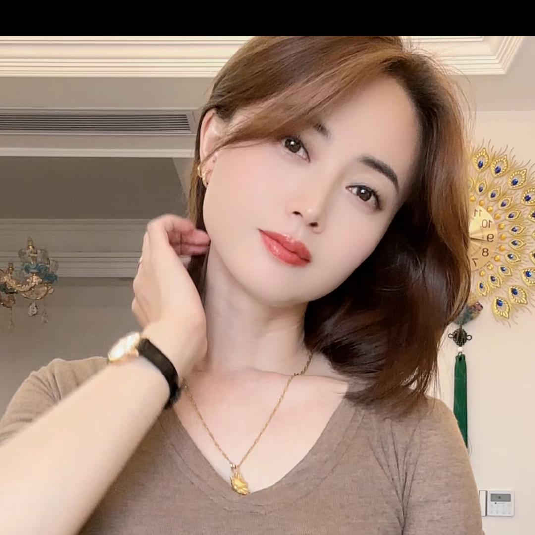 @杨琴