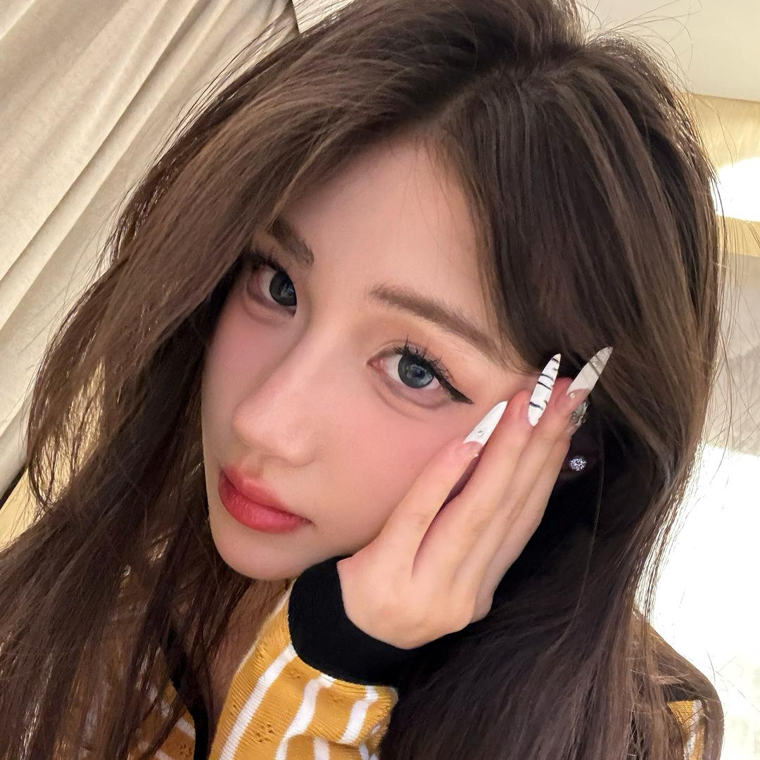 爱吃蛋挞的猪逼