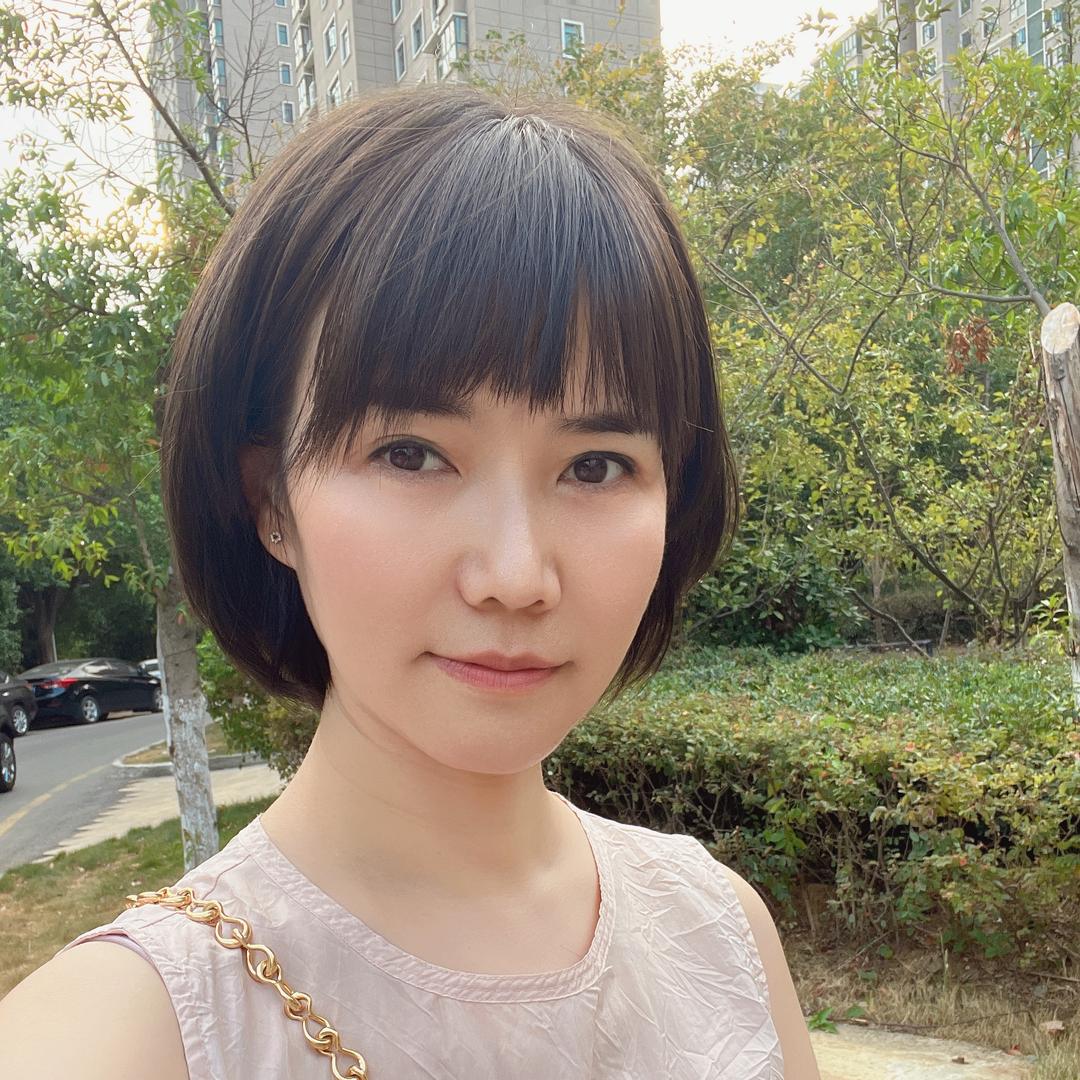 定小小