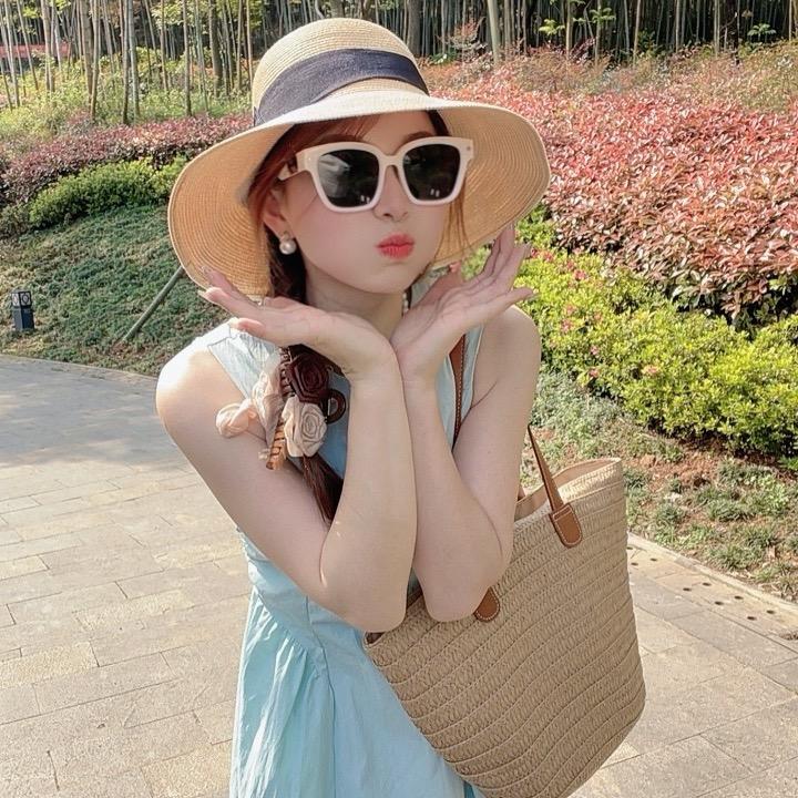 悦己女装店