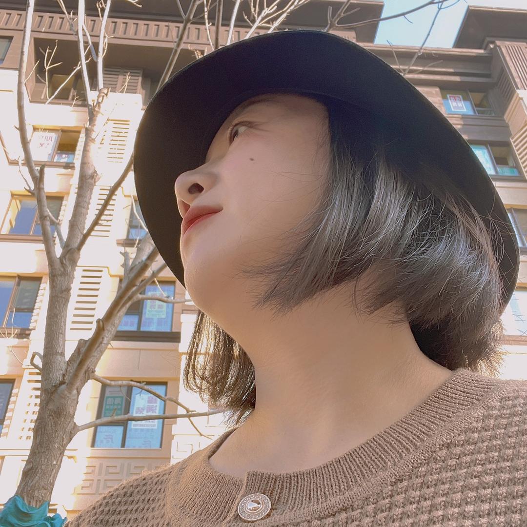 浅浅忆笑