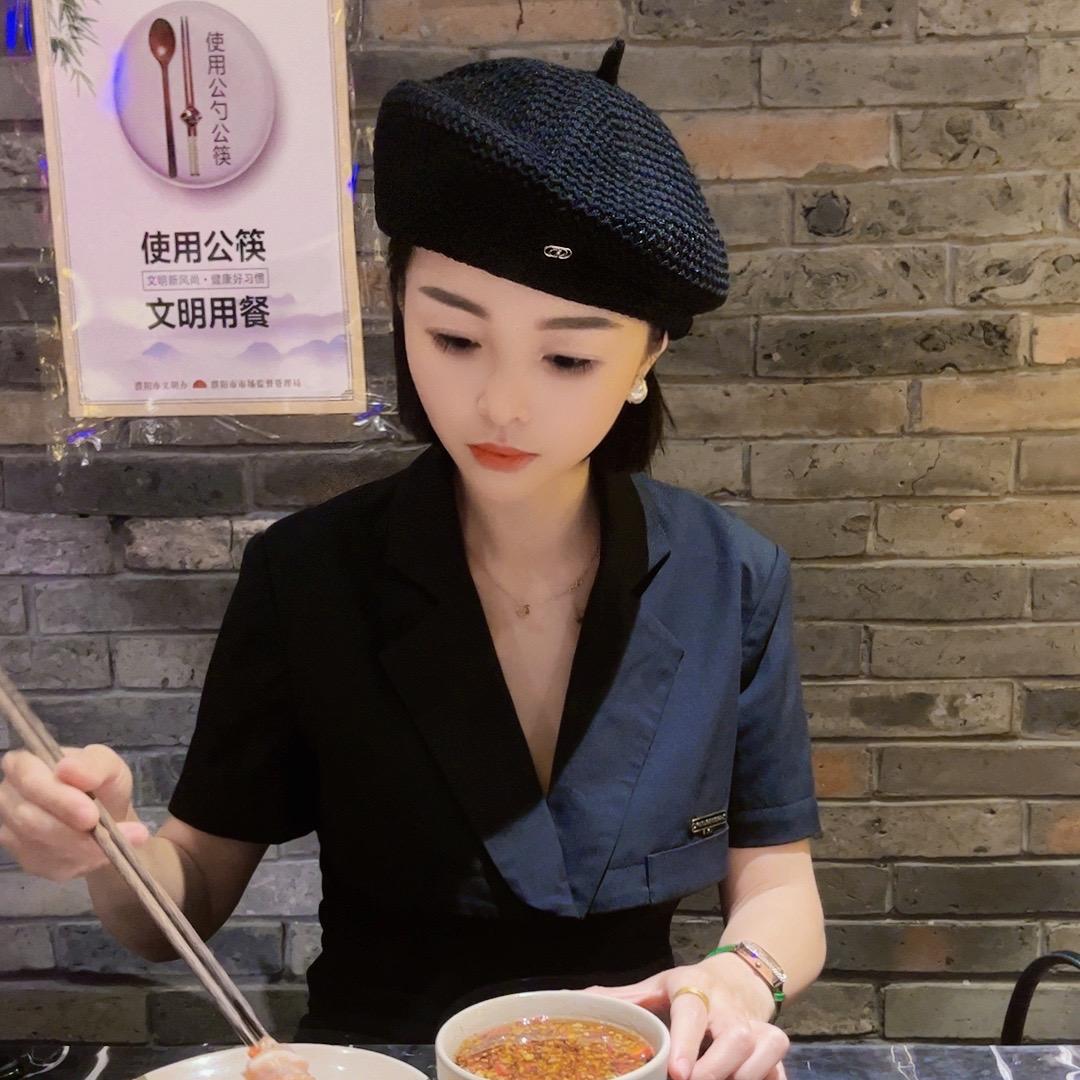 @LU娜娜@