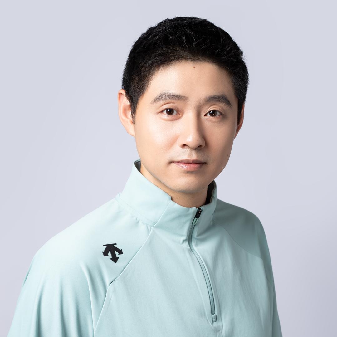 羽球小汤老师