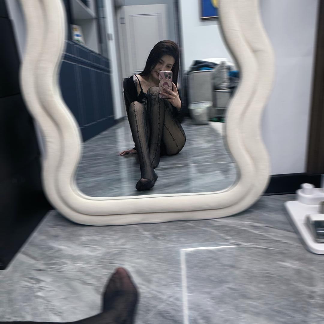 郭月很酷.