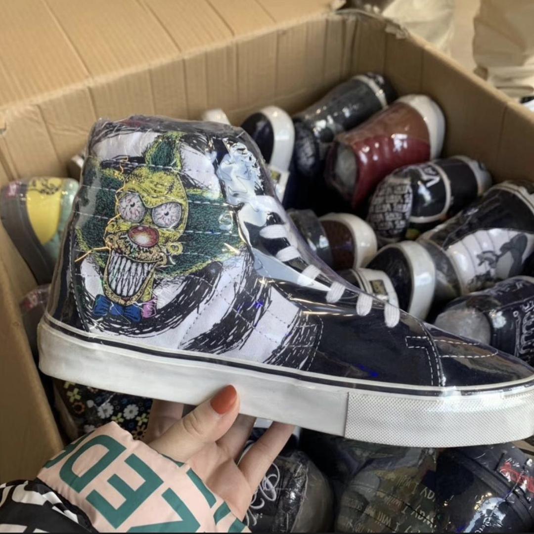 镇远十二号仓潮牌集合店