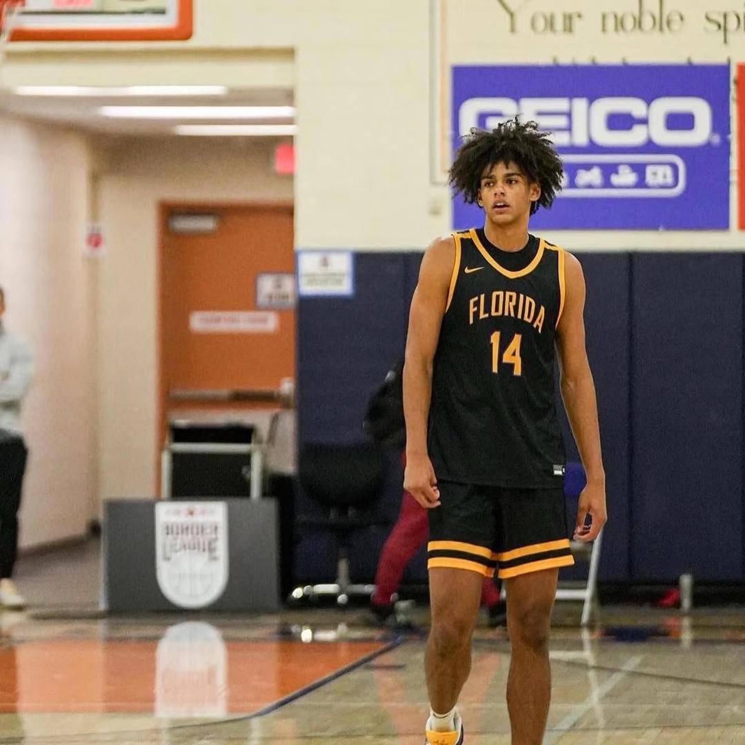 东道星古镇馆陈教练