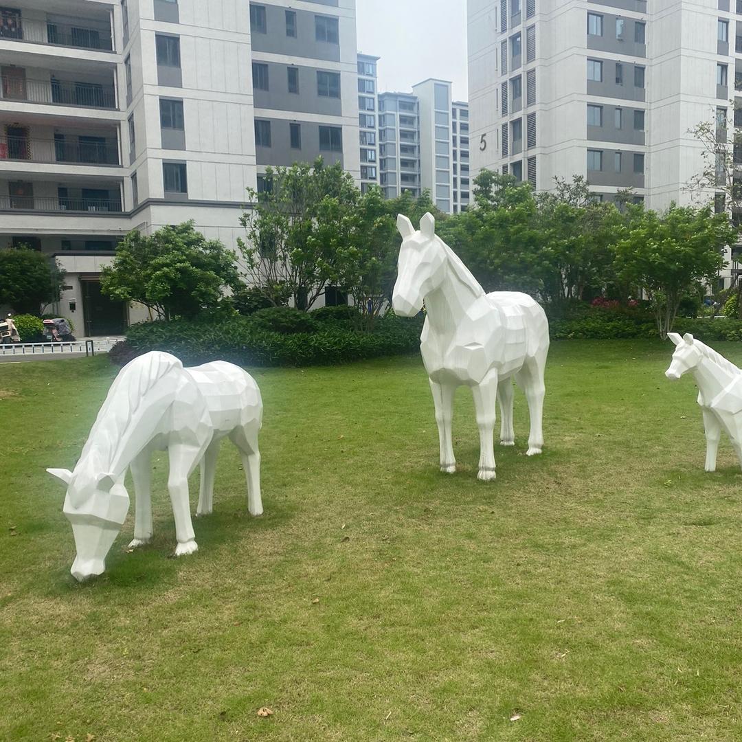 我是做美缝的小夫妻