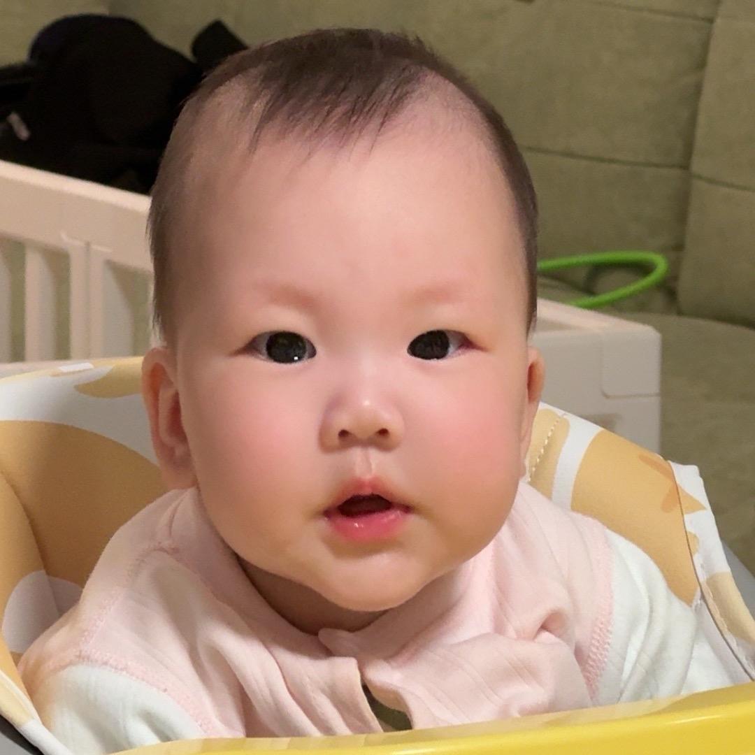 大兔子当妈