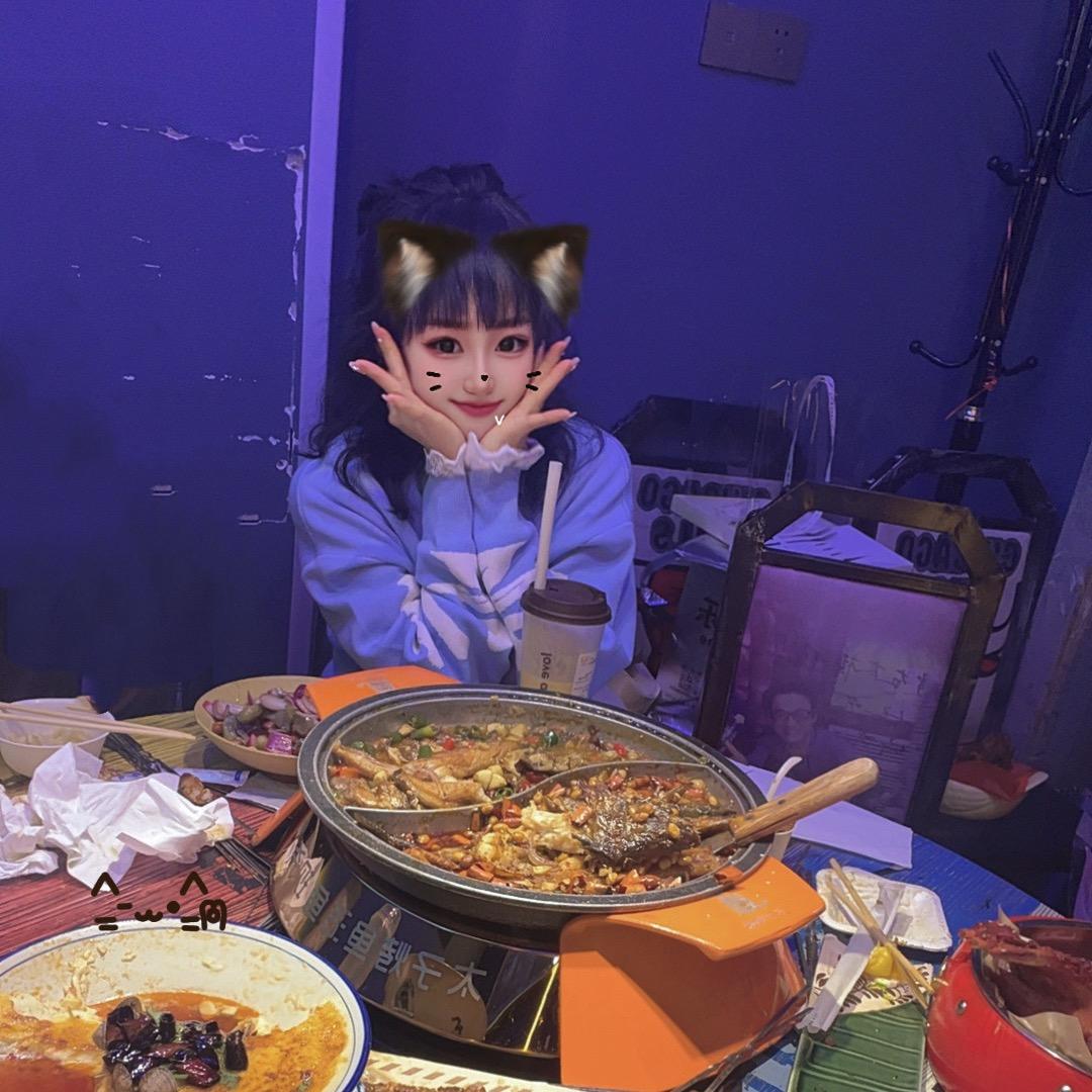 是金小花阿，