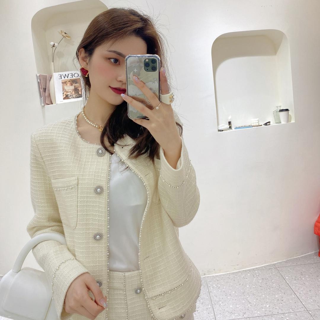 思敏家气质妈妈装