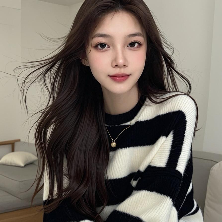 莫然