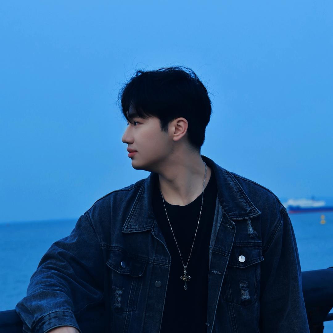 龙香芋（8000卢坐装甲囚车）