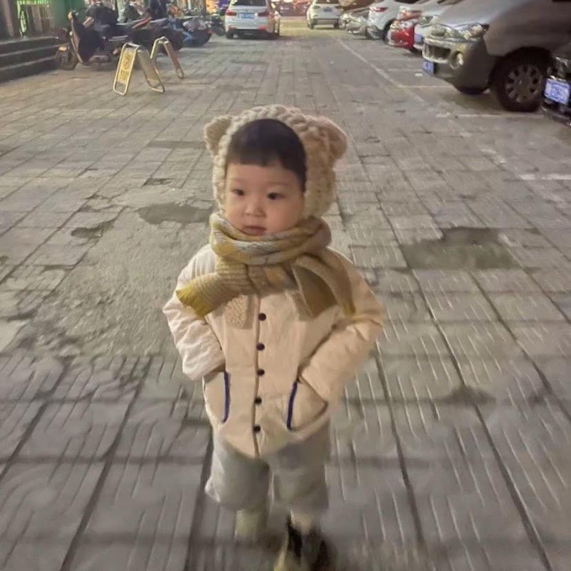 凌晨四点喂鸡撞破老公和男小三私会狠砸鸡屎