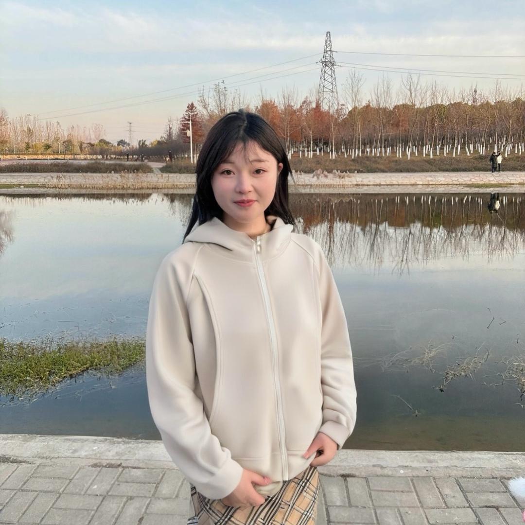 叫我小雨就好啦！