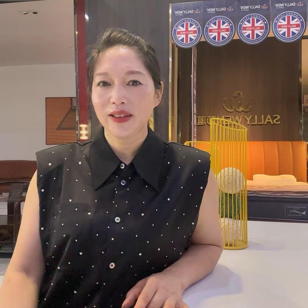 花姐，浙江人在安徽卖家具😀