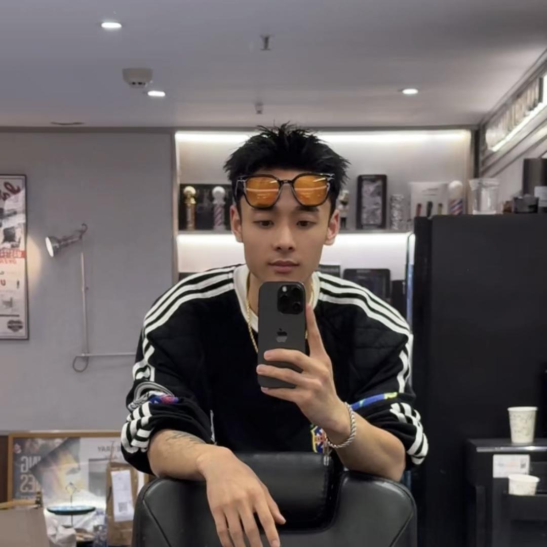 @焱平-成都男士发型
