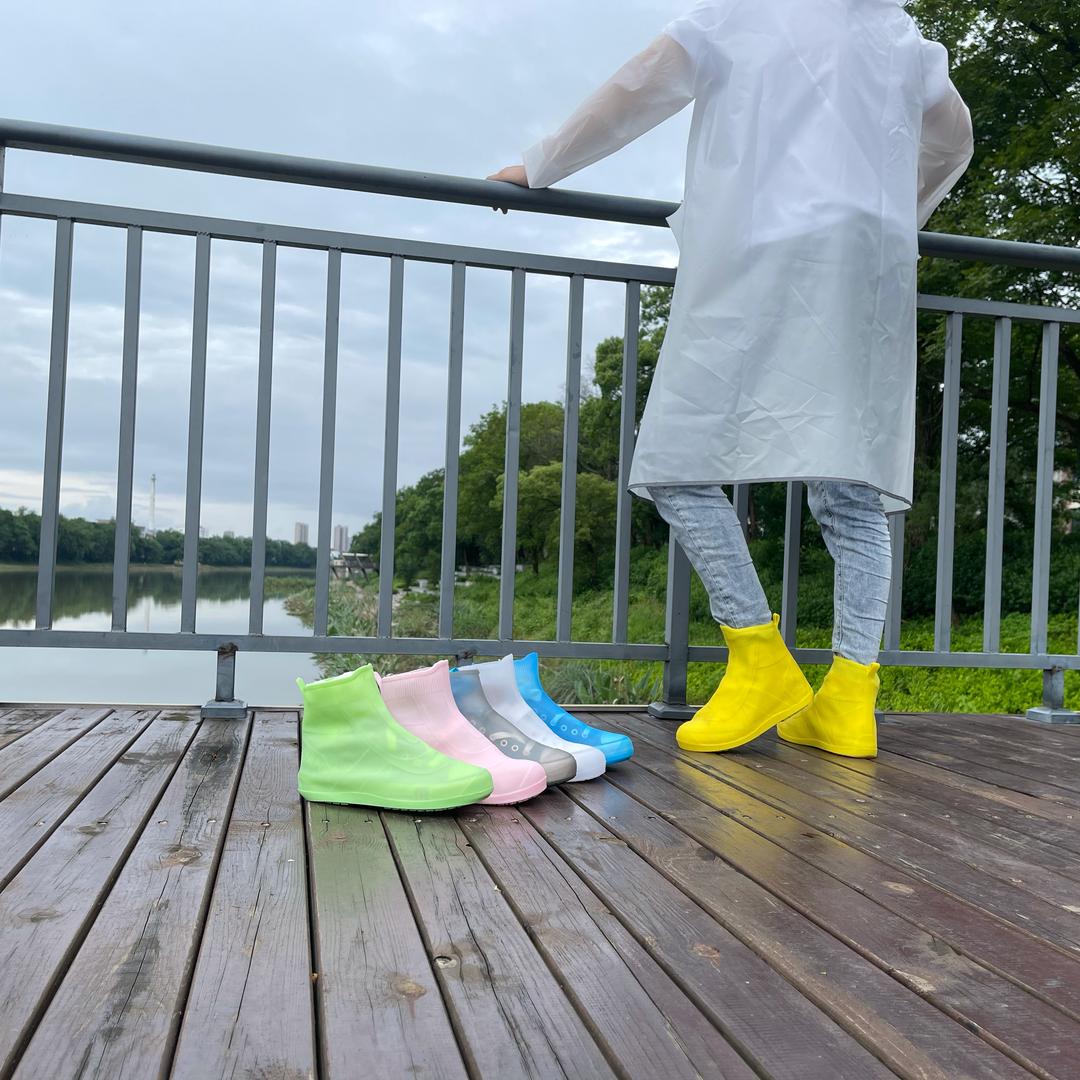 小哥雨具
