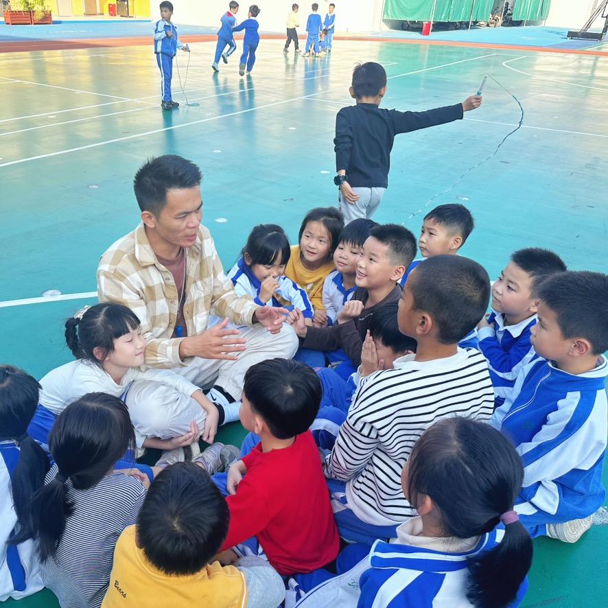 爱好运动的林老师